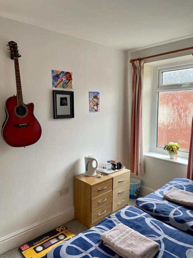 Bed and Breakfast The Blue Moon à Blackpool Extérieur photo