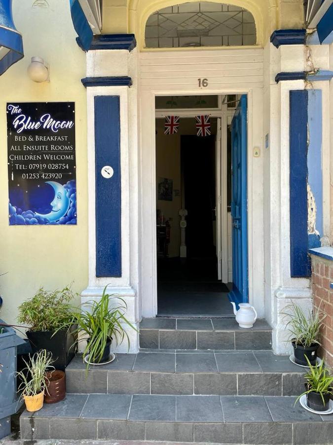Bed and Breakfast The Blue Moon à Blackpool Extérieur photo