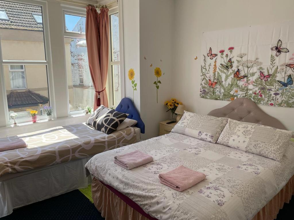Bed and Breakfast The Blue Moon à Blackpool Extérieur photo