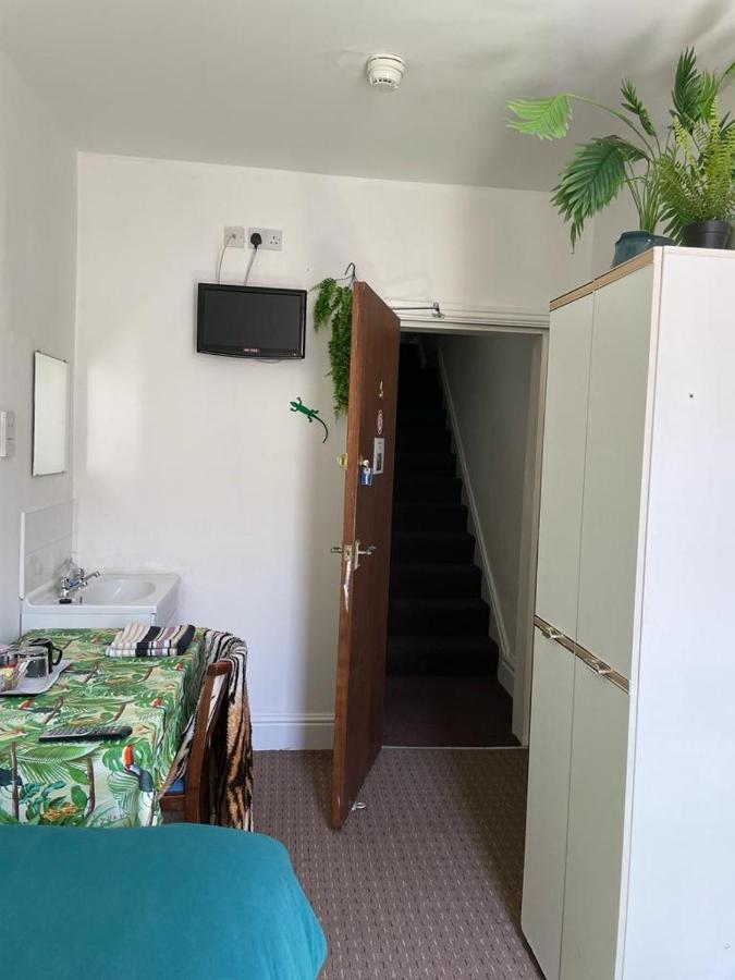 Bed and Breakfast The Blue Moon à Blackpool Extérieur photo