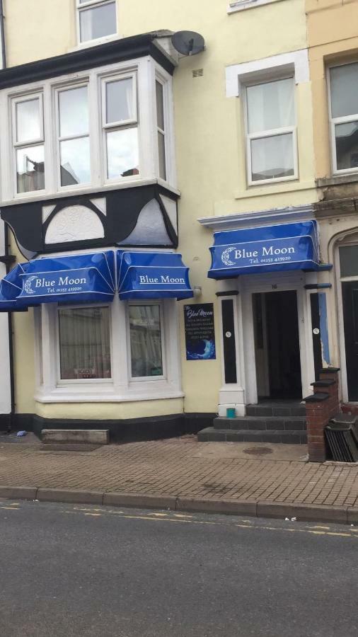 Bed and Breakfast The Blue Moon à Blackpool Extérieur photo